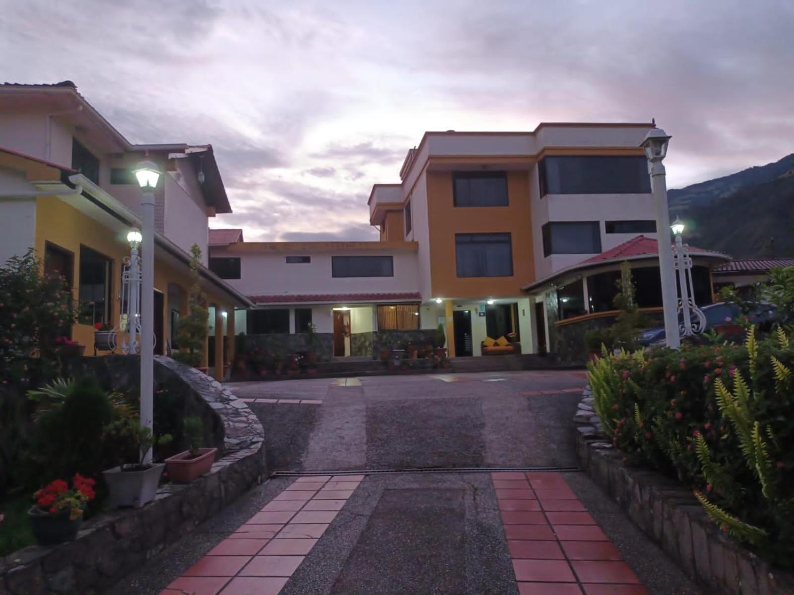 Hostal Monte Carmelo Banos  Bagian luar foto